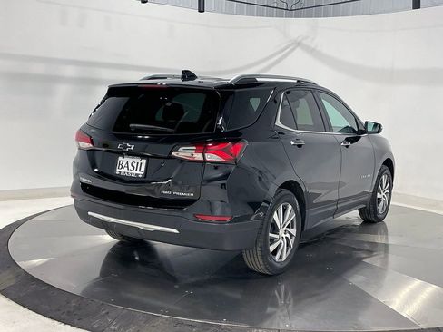 Used 2023 Chevrolet Equinox Premier AWD/4WD image 11
