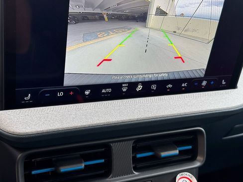 New 2025 Ford Maverick XLT w/ XLT Luxury Package image 18