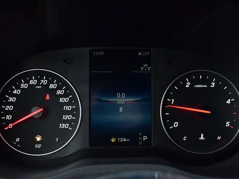 Used 2025 Mercedes-Benz Sprinter 2500 image 13