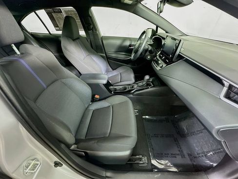 Used 2022 Toyota Corolla SE FWD image 12