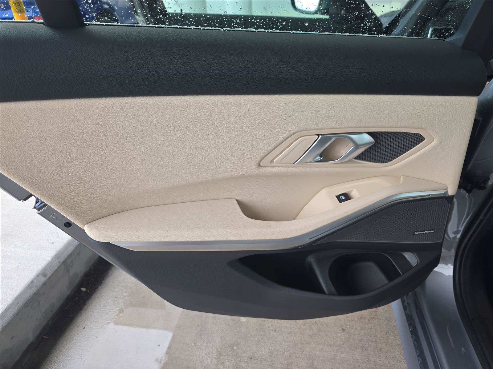 Certified 2024 BMW 330i Sedan w/ Premium Package RWD image 8