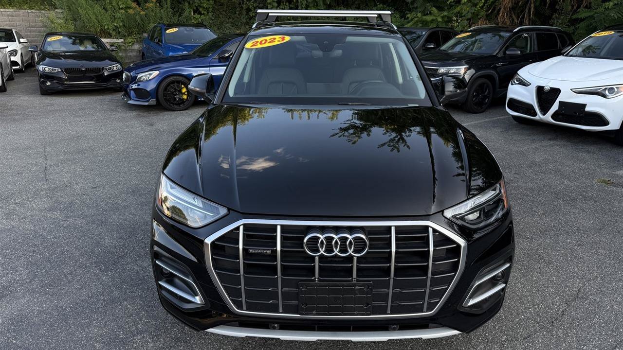 Used 2023 Audi Q5 2.0T Premium w/ Convenience Package AWD/4WD image 24