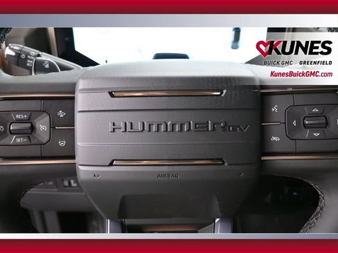 New 2025 GMC Hummer EV 2X w/ LPO, Sport Package AWD/4WD image 31
