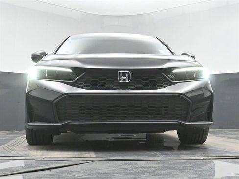 Used 2025 Honda Civic Sport image 41