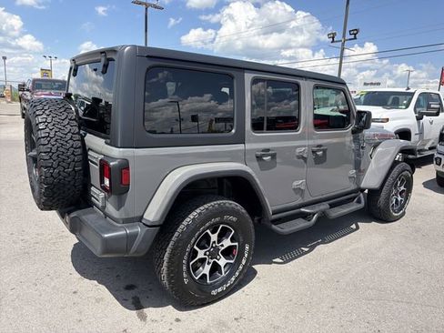 Used 2019 Jeep Wrangler Unlimited Rubicon AWD/4WD image 6