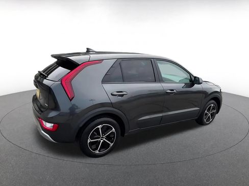 Used 2026 Kia Niro LX FWD image 15