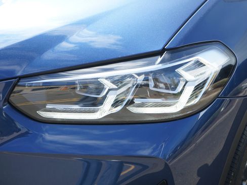 Used 2023 BMW X3 xDrive30i AWD/4WD image 17