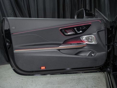 New 2026 Mercedes-Benz CLE 450 4MATIC Cabriolet image 10