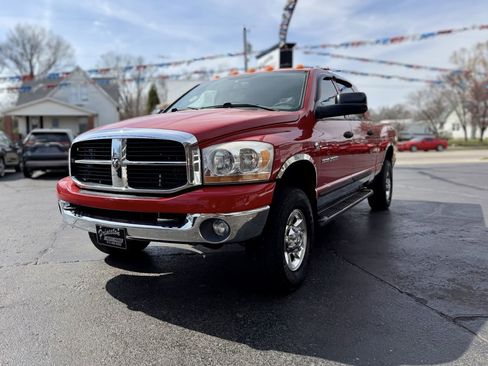 Used 2006 Dodge Ram 2500 Truck SLT w/ Light Group image 4