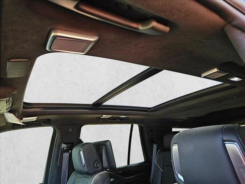 Used 2024 Cadillac Escalade V AWD/4WD image 16