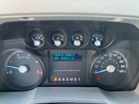 Used 2013 Ford F450 XL w/ High Capacity Trailer Tow Pkg image 11