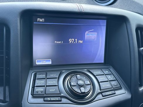 Used 2016 Nissan 370Z NISMO image 15