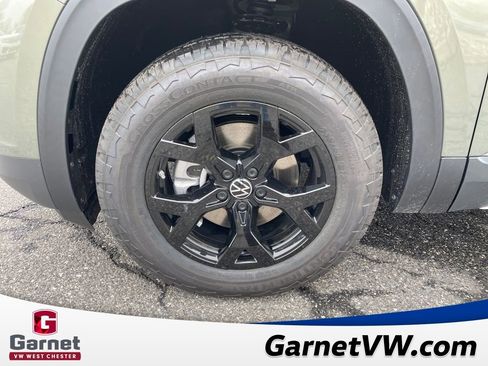 New 2026 Volkswagen Atlas Peak Edition image 19