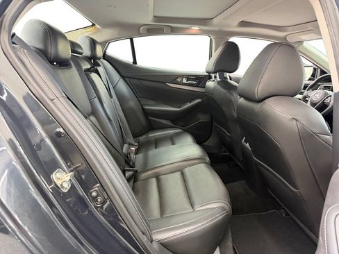 Used 2016 Nissan Maxima 3.5 SL FWD image 18