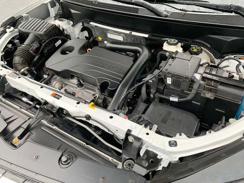 Certified 2024 Chevrolet Equinox LT image 28