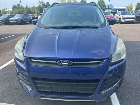 Used 2015 Ford Escape SE w/ Equipment Group 201A AWD/4WD image 3
