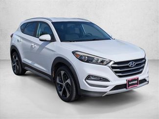 Used 2018 Hyundai Tucson Sport w/ Cargo Package video 4