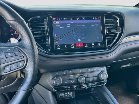 Used 2024 Dodge Durango R/T RWD image 16