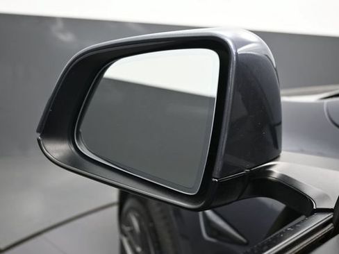Used 2021 Tesla Model Y Long Range AWD/4WD image 5