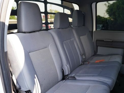 Used 2015 Ford F650 2WD Crew Cab Super Duty image 33