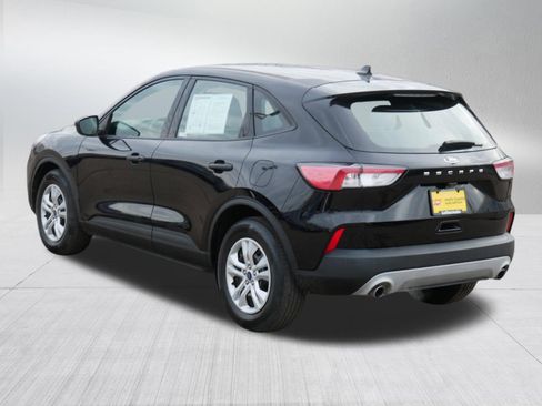 Certified 2022 Ford Escape S image 5