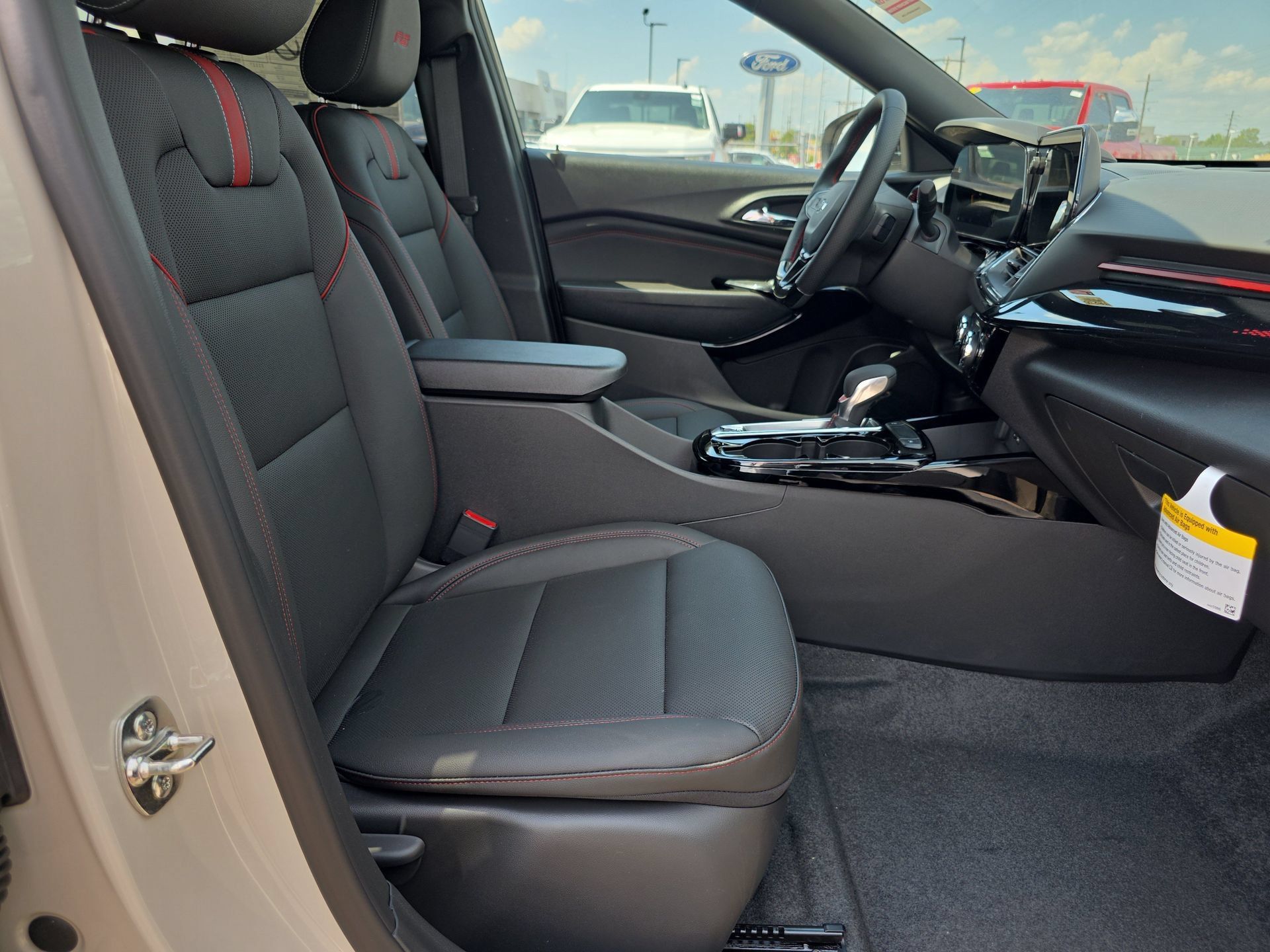 New 2026 Chevrolet Trax RS w/ Driver Confidence Package FWD image 15