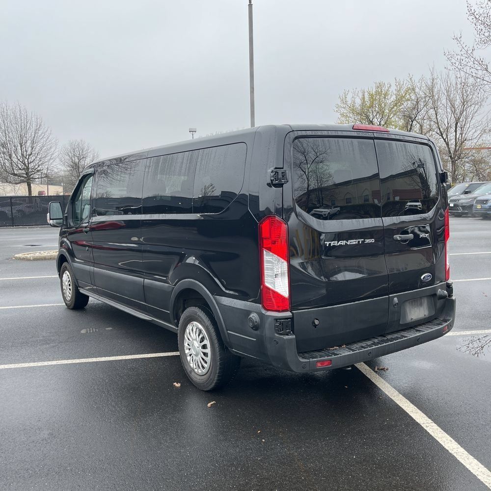 Used 2020 Ford Transit 350 XLT RWD image 4