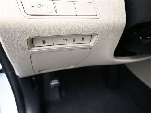 Used 2017 Hyundai Sonata Sport image 13