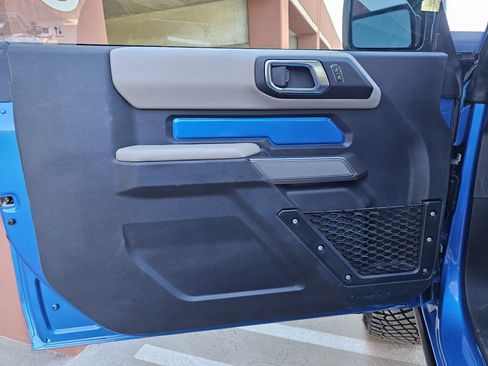 Used 2021 Ford Bronco Wildtrak image 24