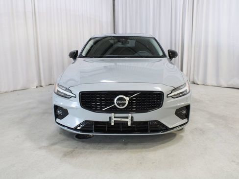 Used 2024 Volvo S60 B5 Plus FWD image 36