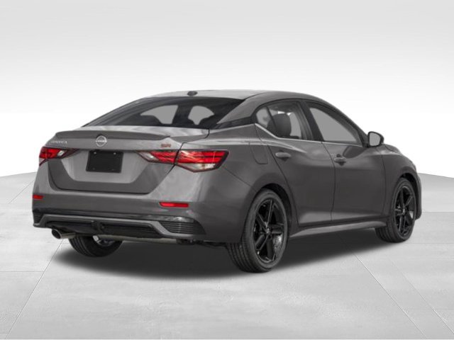 Used 2024 Nissan Sentra SR w/ SR Premium Package FWD image 5