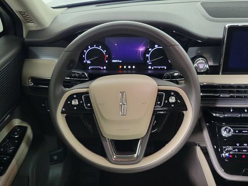 Certified 2022 Lincoln Corsair FWD image 10