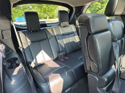 Used 2018 Nissan Pathfinder Platinum AWD/4WD image 28