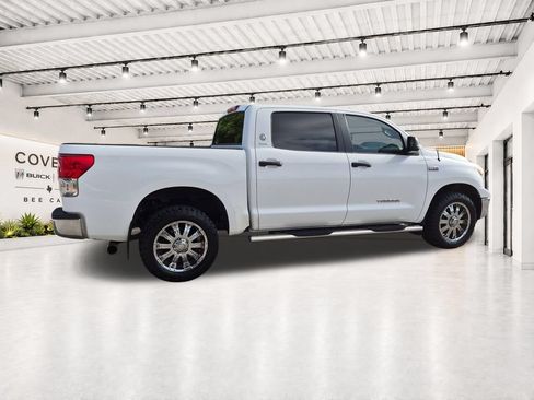 Used 2012 Toyota Tundra 4x4 CrewMax w/ SR5 Pkg image 14