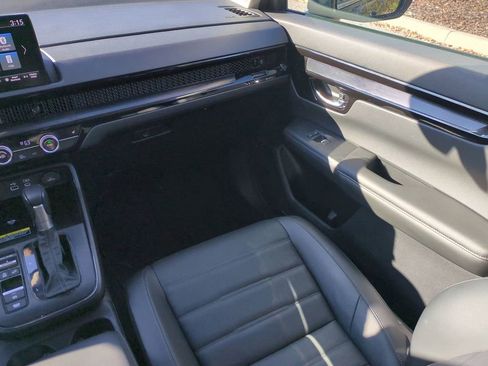 Used 2025 Honda CR-V EX-L image 16