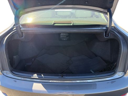 Used 2012 Lexus IS 250 w/ Premium Pkg Value Edition RWD image 17