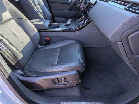 Used 2024 Land Rover Range Rover Velar Dynamic SE image 21