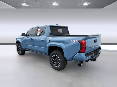 Used 2026 Toyota Tacoma TRD Sport RWD image 3