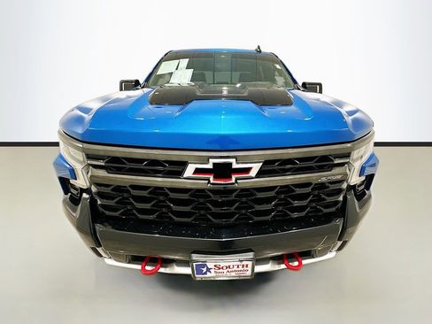 Certified 2022 Chevrolet Silverado 1500 ZR2 w/ Technology Package AWD/4WD image 2