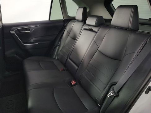 Used 2025 Toyota RAV4 XLE Premium AWD/4WD image 17