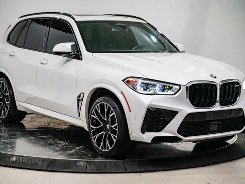 Used 2021 BMW X5 M w/ Executive Package image 5