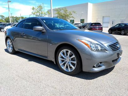 Used 2014 INFINITI Q60 Convertible w/ Premium Package
