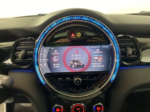 Certified 2023 MINI Cooper 4-Door Hardtop image 15