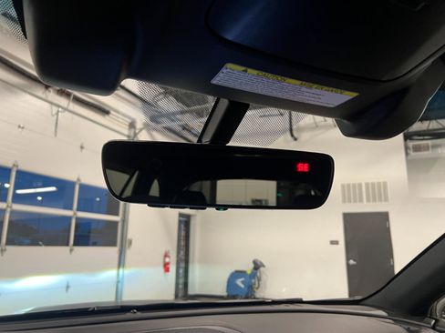 Used 2022 Subaru Outback Wilderness w/ Wilderness Package image 21