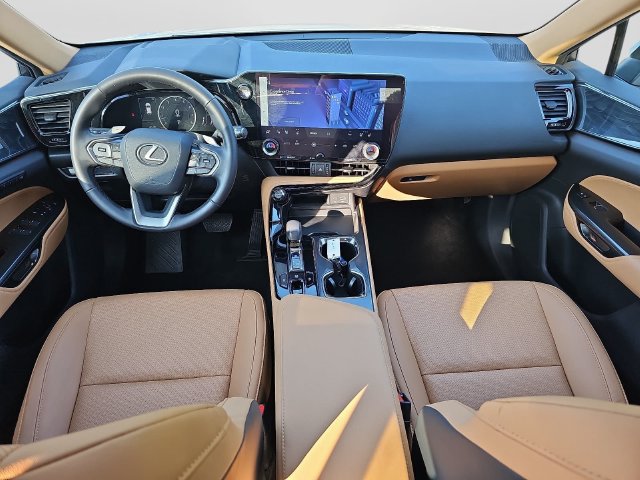 Used 2025 Lexus NX 250 FWD w/ Accessory Package (2T) image 11