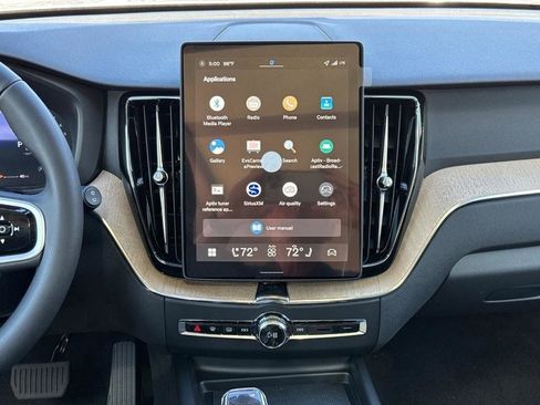 New 2026 Volvo XC60 B5 Plus w/ Protection Package Premier image 7