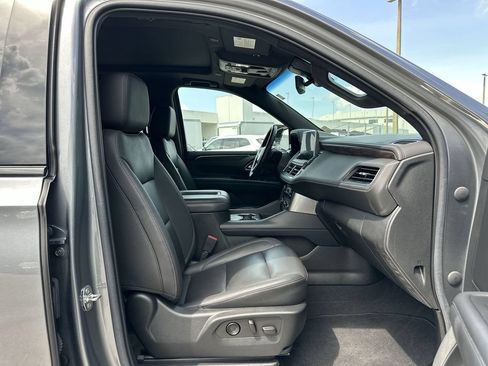 Certified 2022 Chevrolet Tahoe Z71 w/ Z71 Off-Road Package AWD/4WD image 28