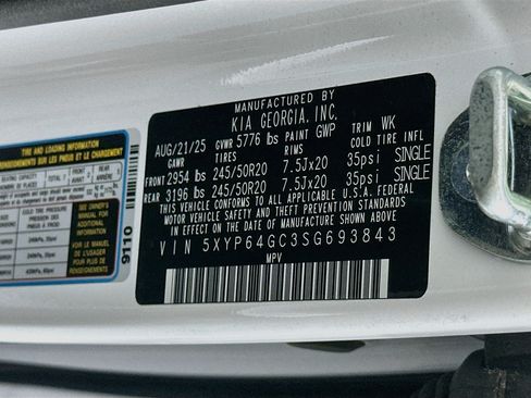 Used 2025 Kia Telluride S FWD image 12