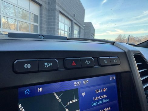 Used 2021 Ford F350 Platinum image 34