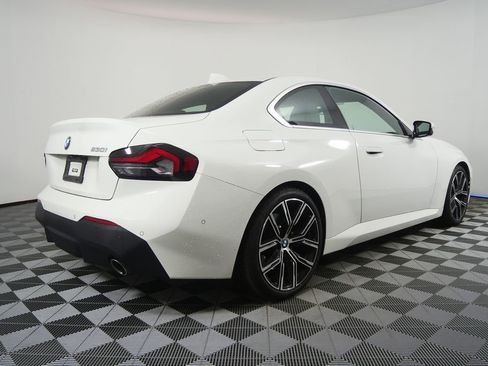 Certified 2022 BMW 230i Coupe w/ Premium Package 2 image 3